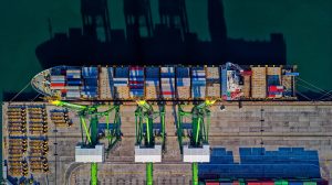 Meningkatkan Efisiensi Logistik dengan Internet of Things (IoT) dalam Pemantauan Kargo